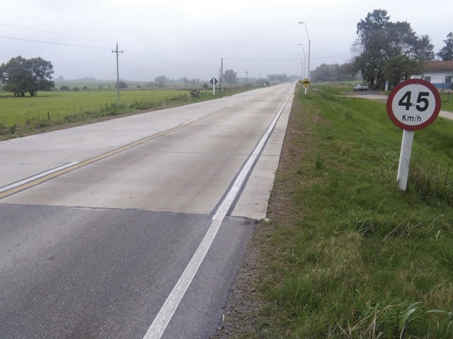 Ruta 55 de bitumen con 5 tramos de hormign